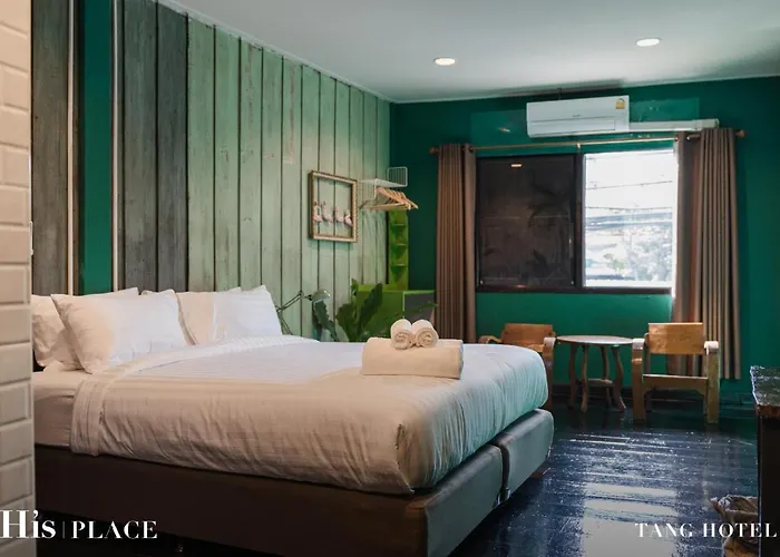Tang House Albergue